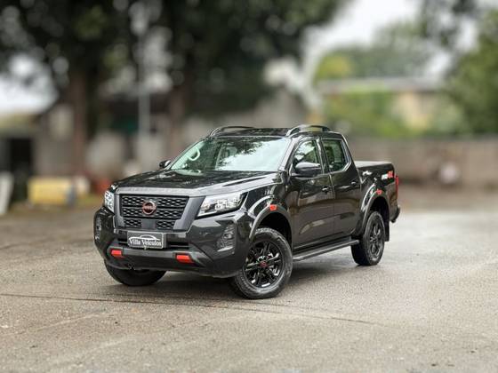 NISSAN FRONTIER 2.3 16V TURBO DIESEL PRO4X CD 4X4 AUTOMÁTICO NISSAN FRONTIER 2.3 16V TURBO DIESEL PRO4X CD 4X4 AUTOMÁTICO